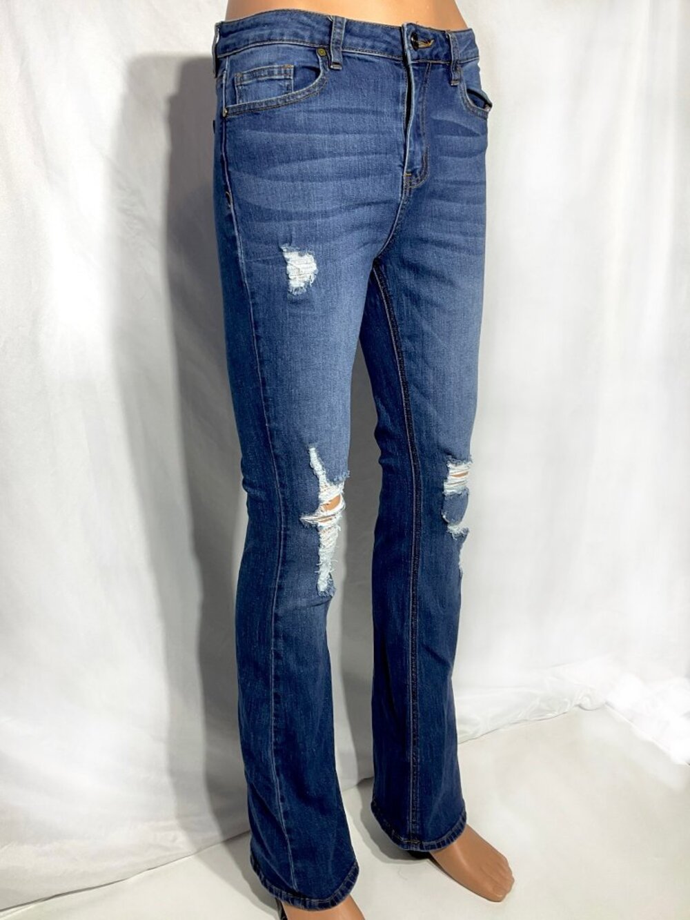 Indigo Rein Sz 11 Bootcut Distresed Jeans Womens Denim